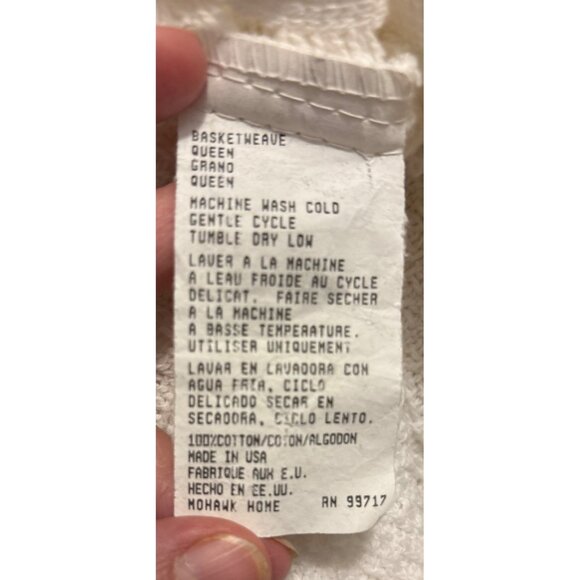 Basketweave Queen Size Bedspread Mohawk Home 100% Cotton Made In USA - Picture 3 of 4